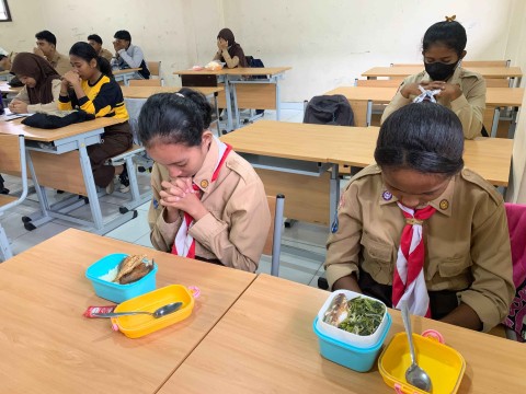 GEMAR MAKAN IKAN SEBAGAI PENINGKATAN KEBUTUHAN GIZI